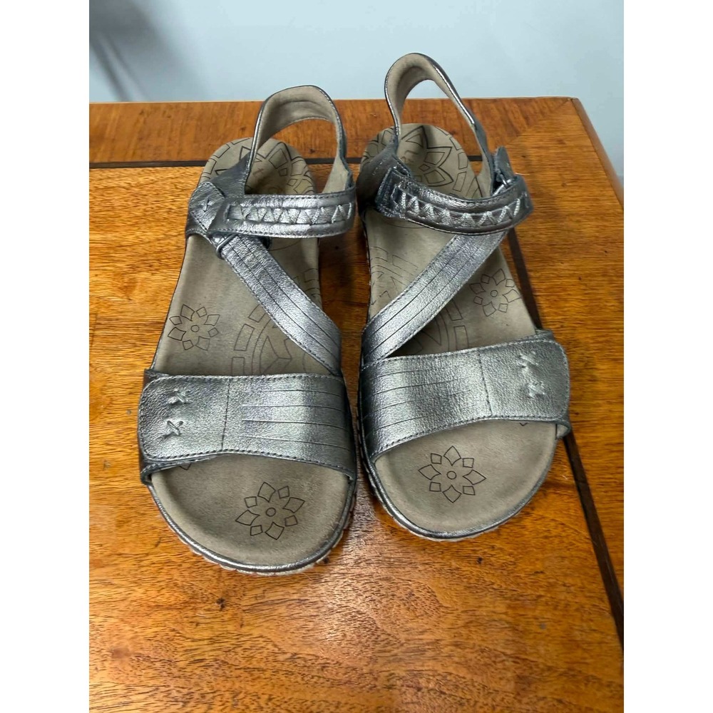 Taos Zenith Metallic Pewter Leather Comfort Sandals Womens 7 ZNT-13757A